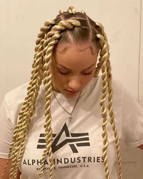 Extra Large Blonde Box Twist