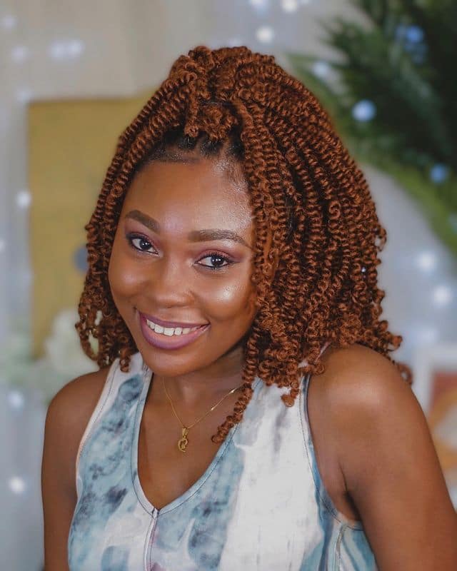 16 Adorable Mini Twist Hairstyles You'll Love