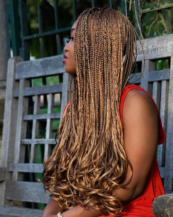 Tiny Long Knotless Braids with Curls