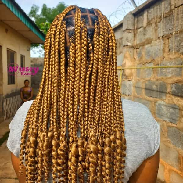 Large Knotless Braids with Curly Ends