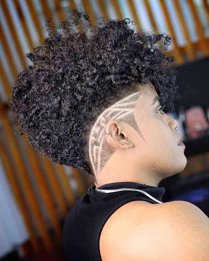 Amazing Disconnected Faux Hawk Fade