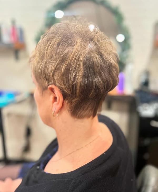 Pixie with Highlights