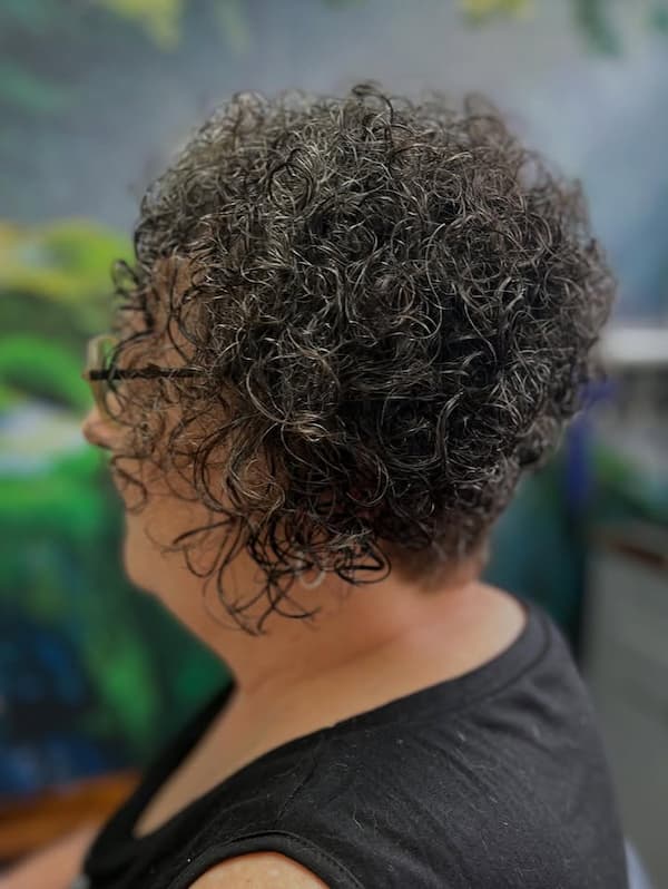 Asymmetrical Curly Lob