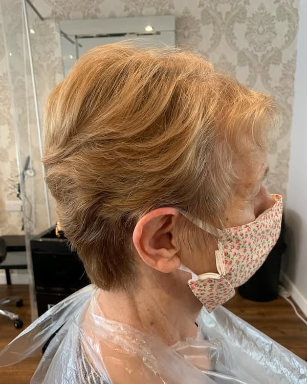 Feathered Cut with Volume