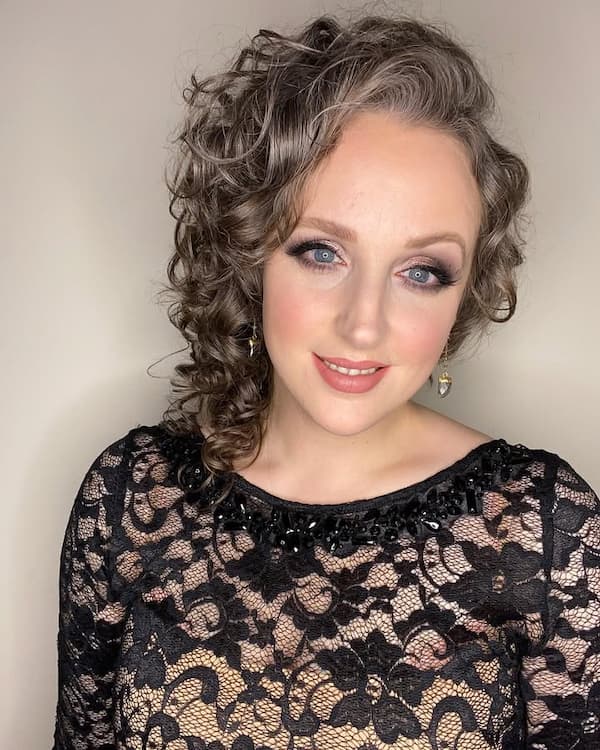 Curly Side-Swept Layers