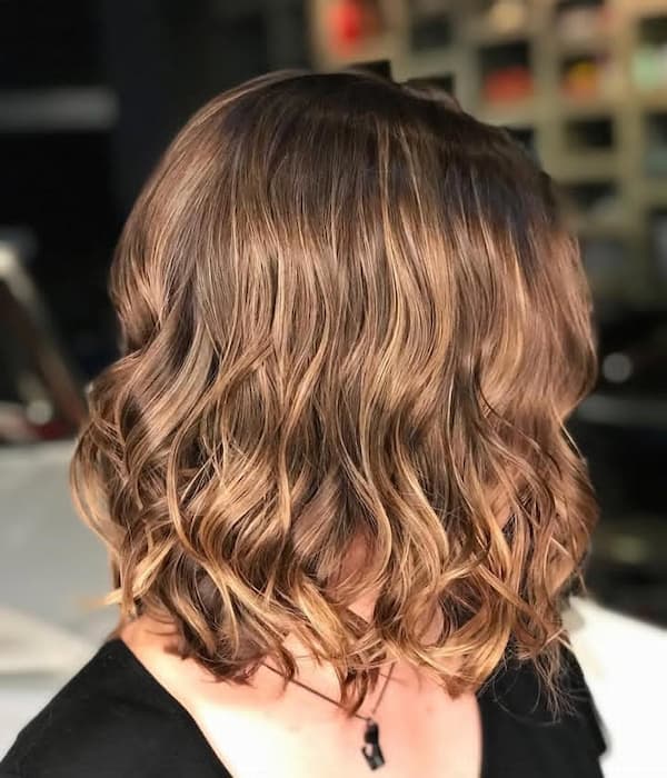 Retro-Inspired Wedge