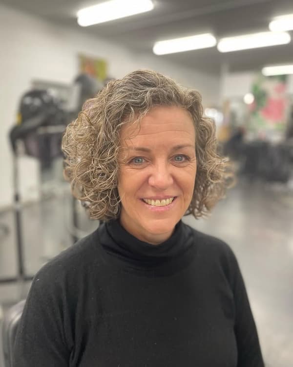 Classic Curly Layered Bob