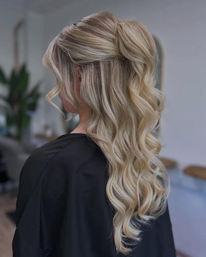 Fluffy Flipped Pony