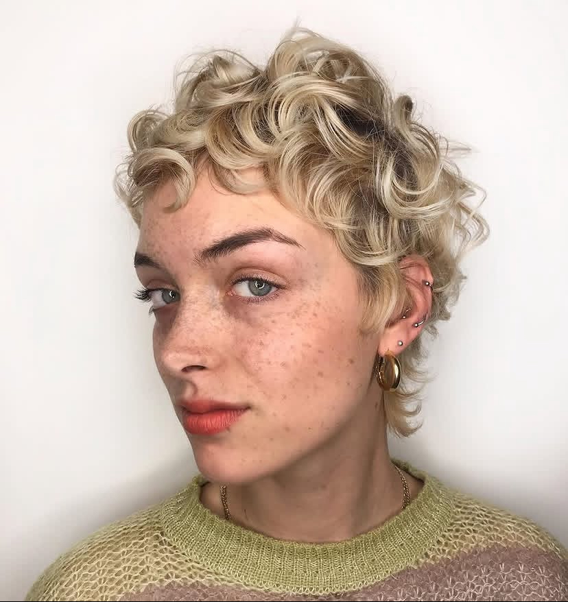 Loose Curly Pixie