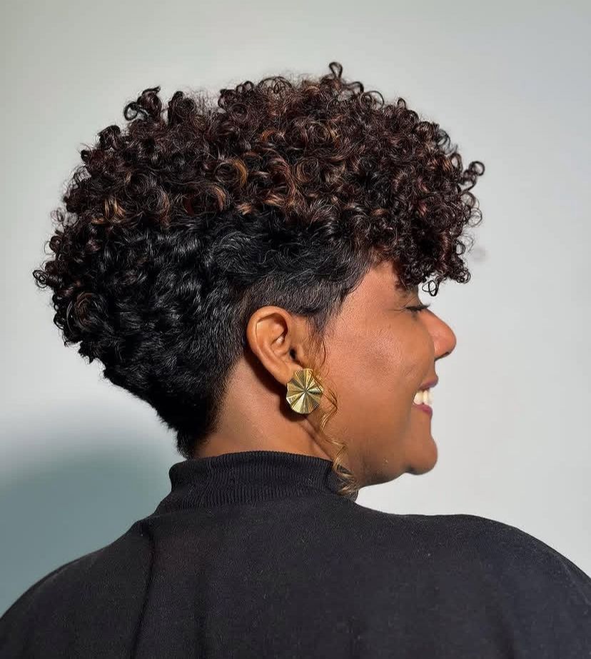 Curly Pixie with Feathering technique