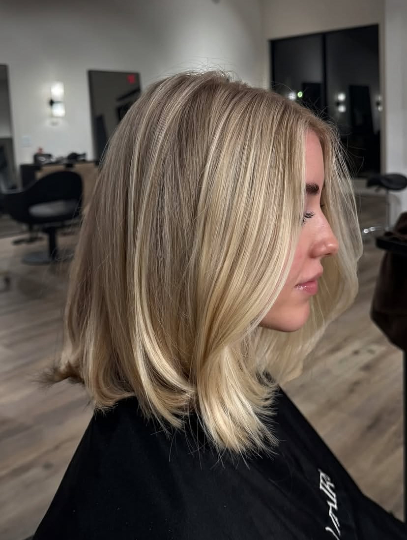 Blonde Side-Parted Lob with Darker Roots